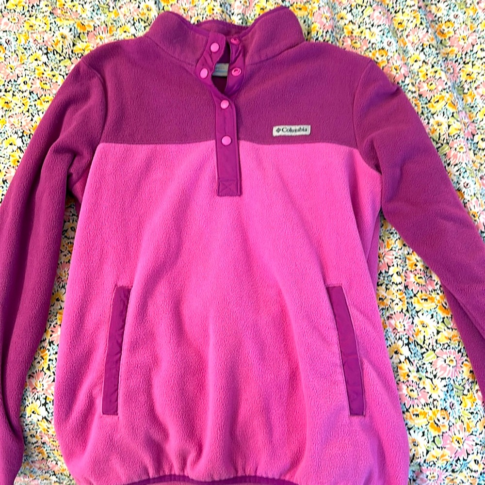Columbia quarter button up